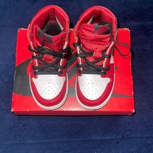 Toddler boy Jordan 1 size 9c
